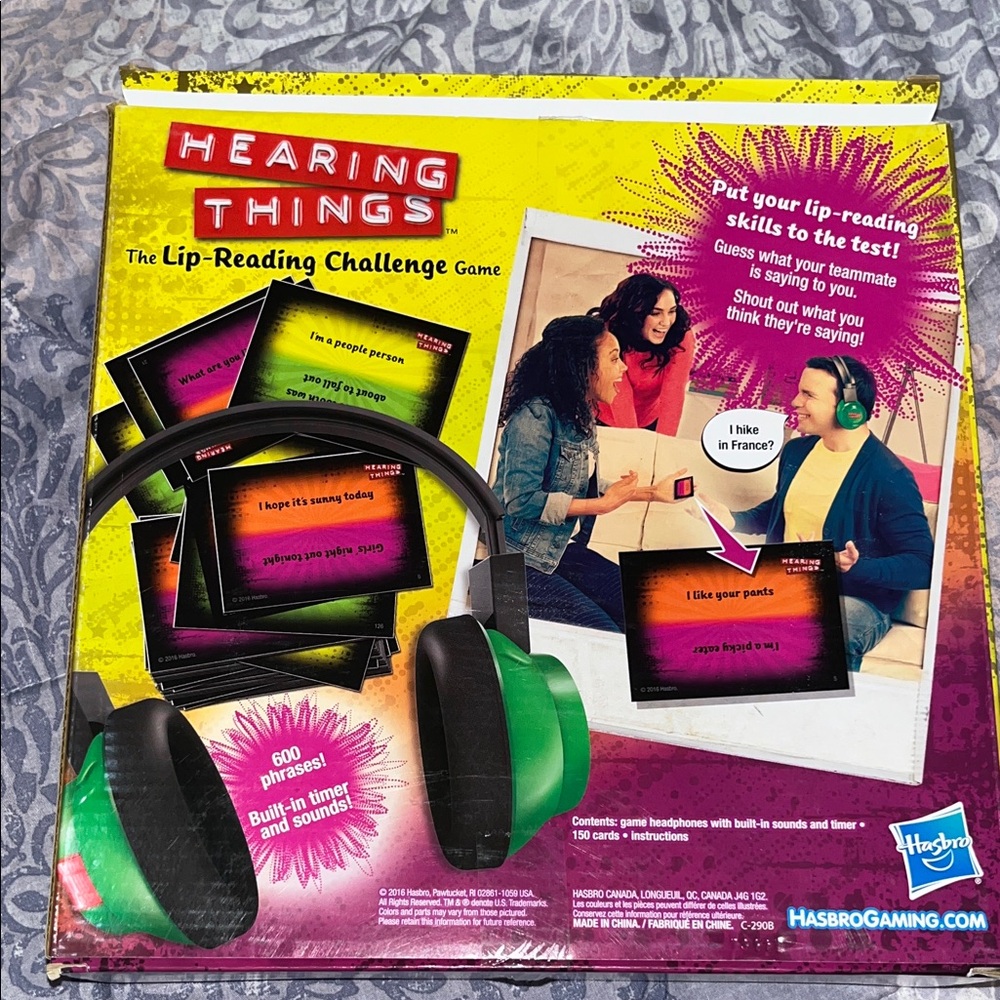 Hasbro Hearing Things Game with Red and Green Accents - Picture 2 of 2